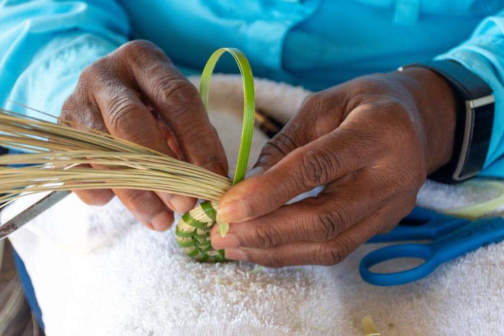 a,descendent,of,slaves,,this,woman,gullah,geechee,master,sweetgrass